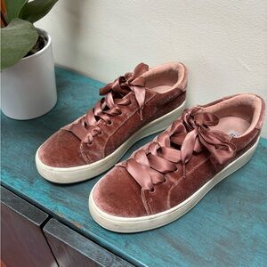 Pink platform Steve Madden sneakers